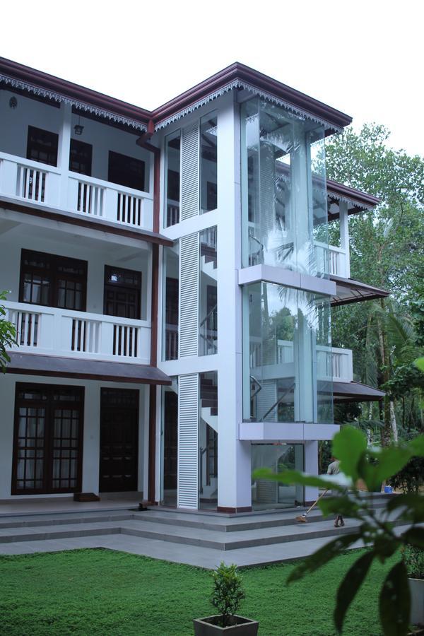 Gem Field Rest Acomodação com café da manhã Ratnapura Exterior foto